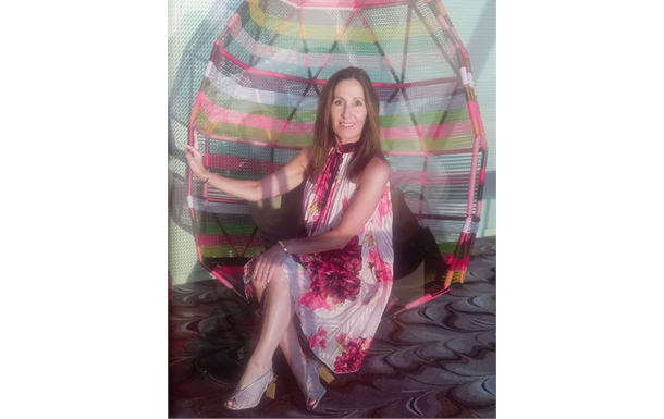 Susan Lee (Suzi)
