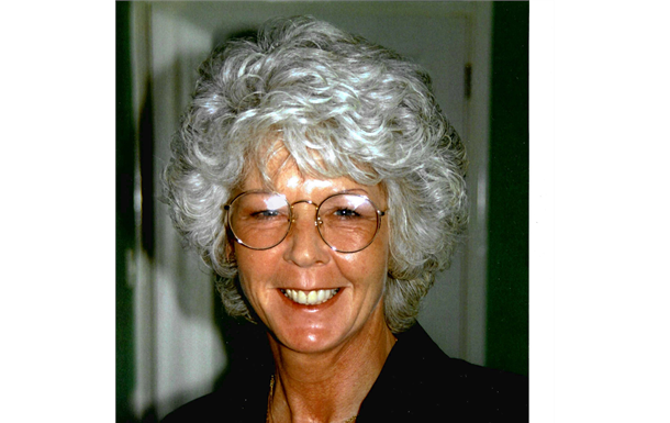 Lorraine Farrar